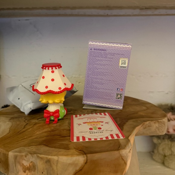 NEW Popmart Sweet Bean
Afternoon Tea Series Figures Heart Glow
Desk Lamp - Picture 4 of 9